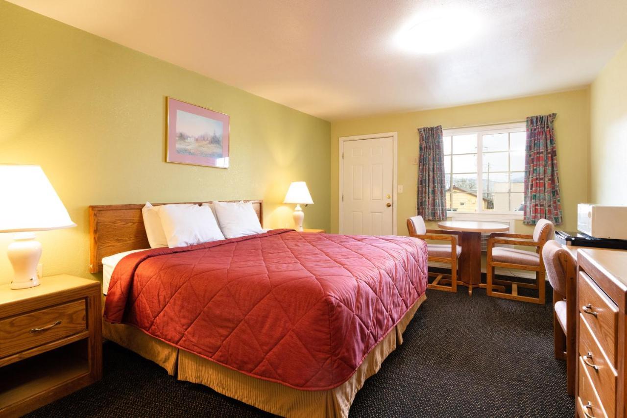 Roseburg Inn מראה חיצוני תמונה